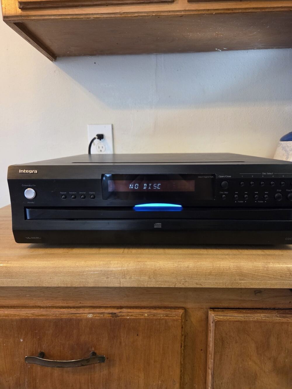 Integra CDC-3.4 Premium 6-Disc CD Changer Player Tested